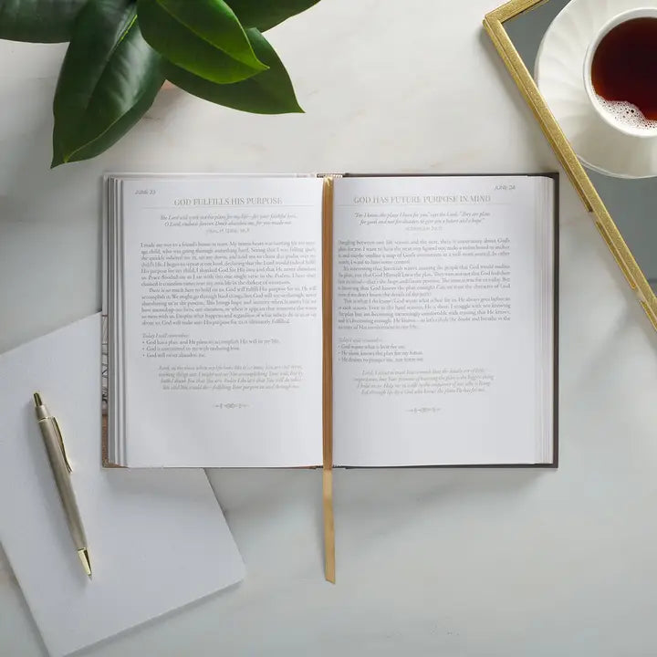 Devotional 10 Minutes with God For Women Hardcover