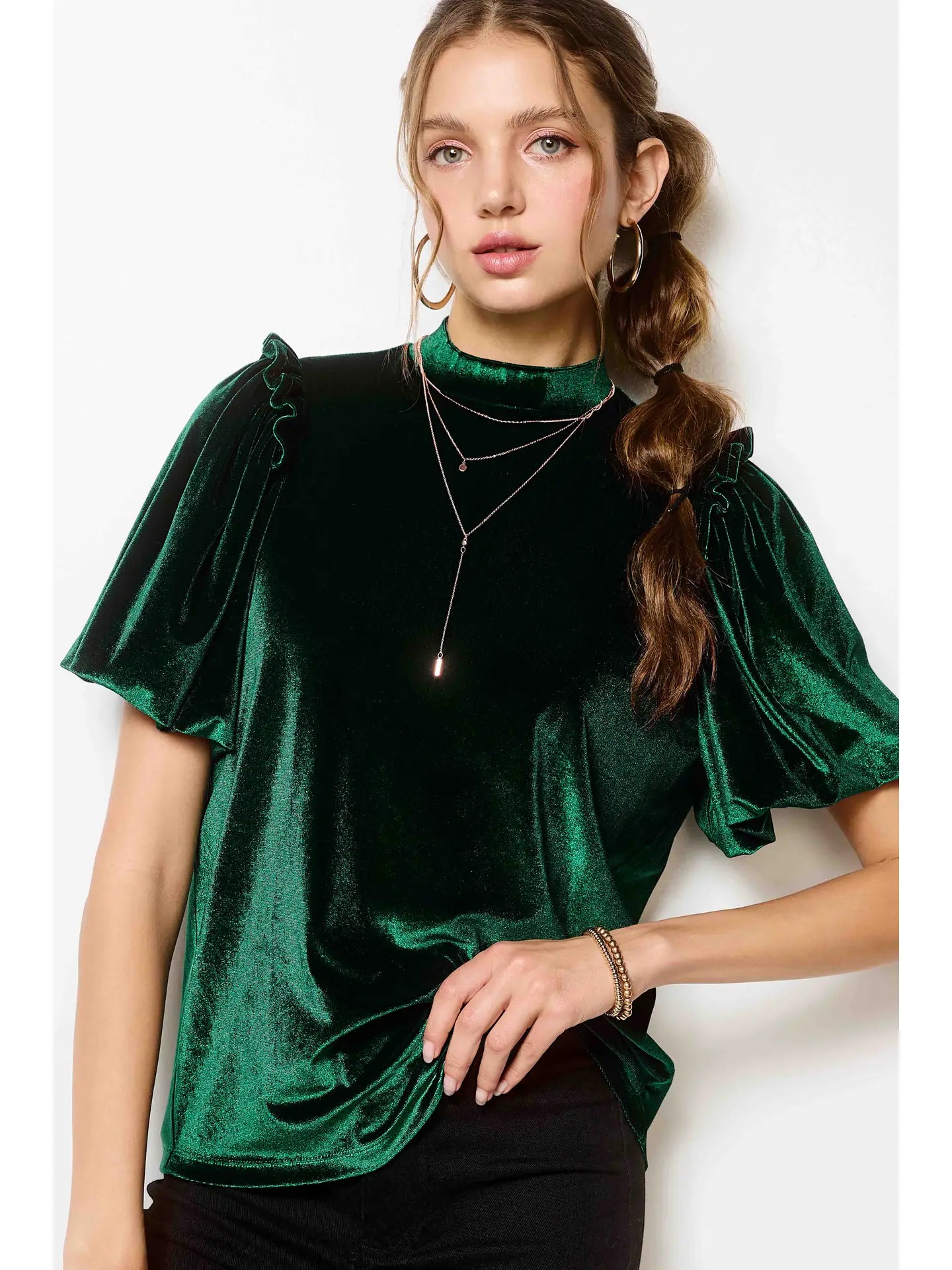 A Moment Of Time Top Emerald