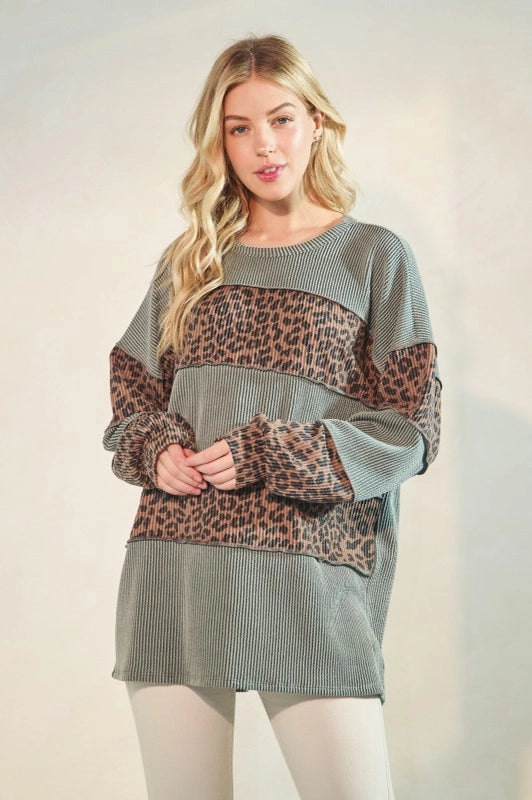 Sutton Leopard Ribbed Top