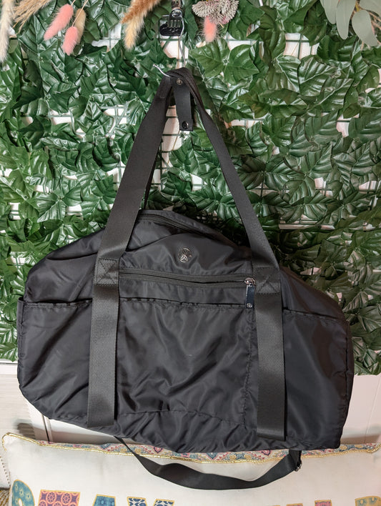 Overnight bag gaiam black normally $55